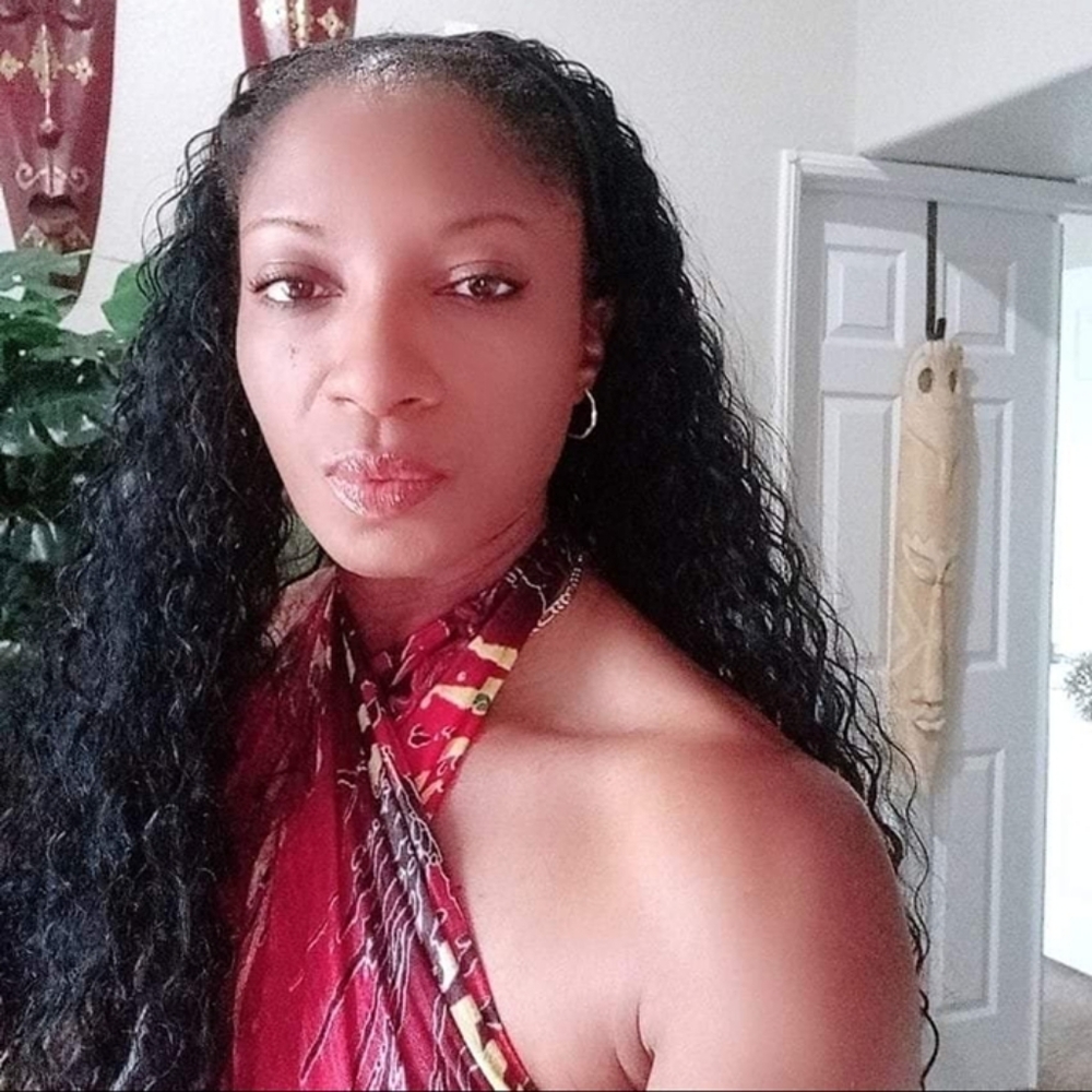 Meet your Posher, Shae